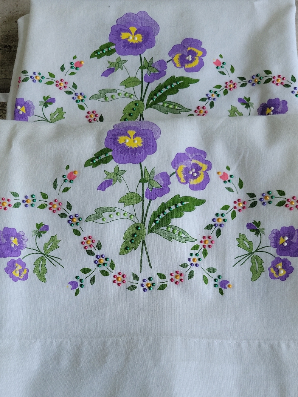 2 White Cotton Blend Pillowcases with Purple Pansy Floral Print 20x 32